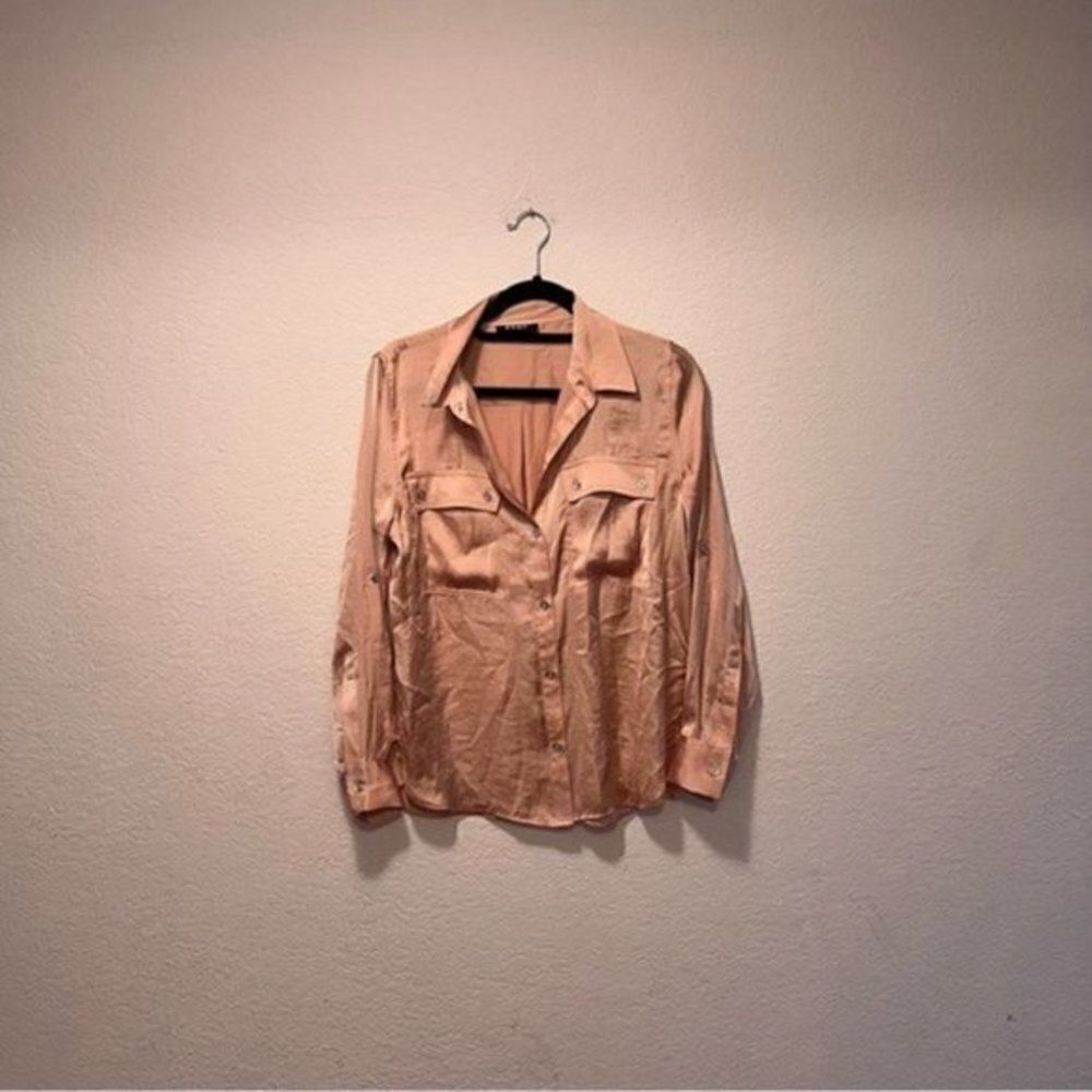 *30off3* NWOT. DKNY Button Down Blouse. Medium. Peach color. - Picture 3 of 7